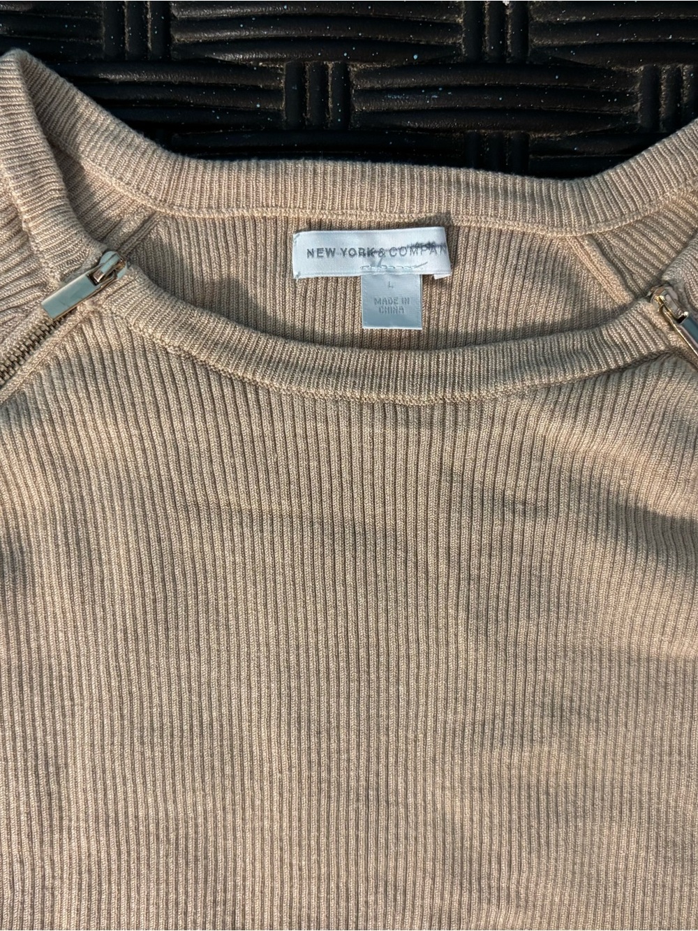 New York & Company Ribbed Beige Top with Shoulder Zips